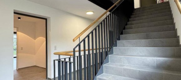 2غرفة شقة في Dornbirn, Austria رقم 210814 11