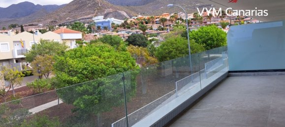 2 bedrooms Penthouse in Adeje, Spain No. 24772 3