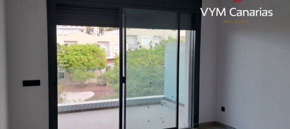 2 bedrooms Penthouse in Adeje, Spain No. 24772 6