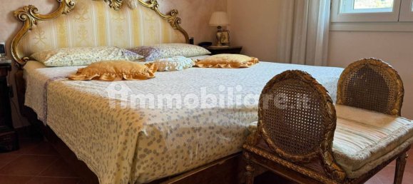 3 غرف نوم فيلا في Pistoia, Italy رقم 219139 14