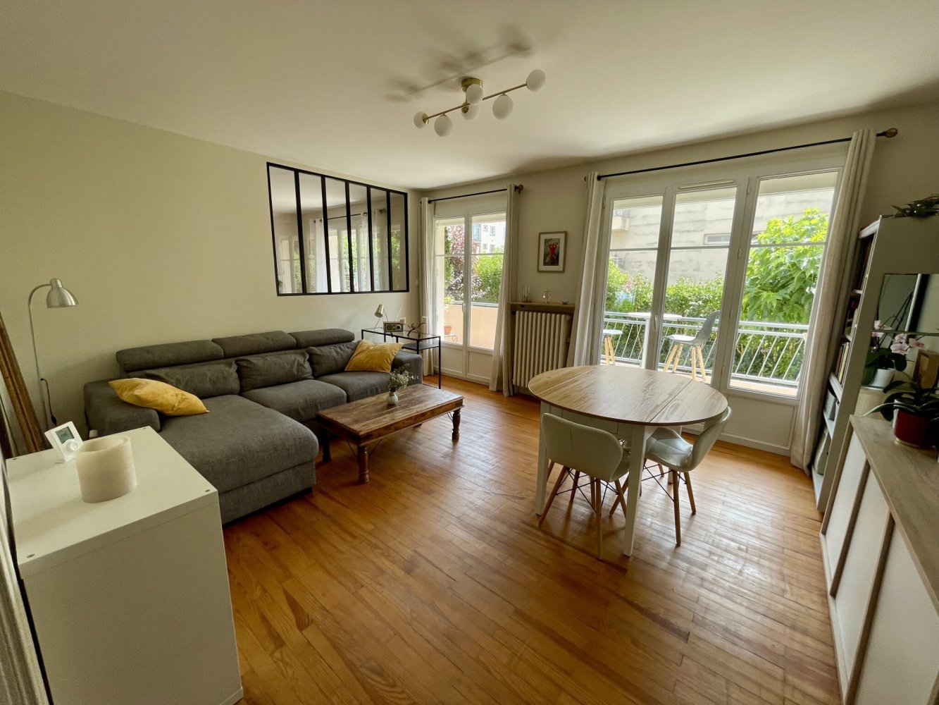 Apartamento de 2 dormitorios en Toulouse, France No. 353823