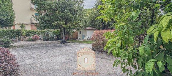 5 bedrooms Apartment in Camaiore, Italy No. 347280 45