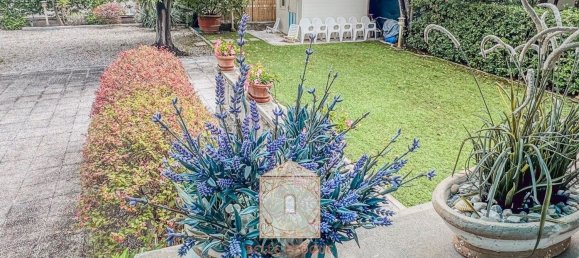 5 bedrooms Apartment in Camaiore, Italy No. 347280 33