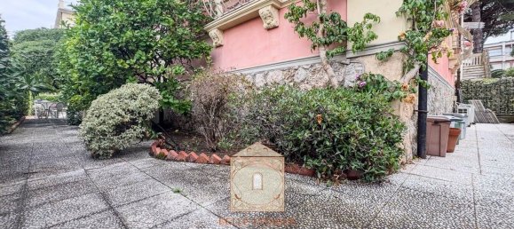 5 bedrooms Apartment in Camaiore, Italy No. 347280 47