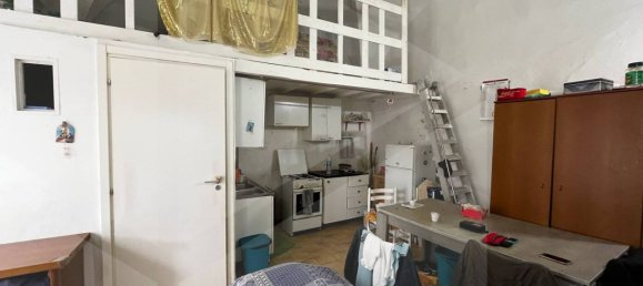 1-Zimmer Gewerbliche Immobilie in Bari, Italy, Nr. 33854 4