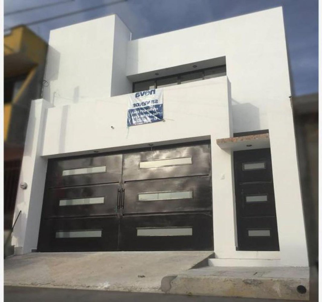 Casa de 3 dormitorios en Chiapas, Mexico No. 163873