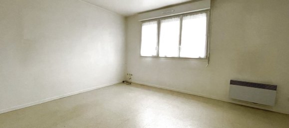 Studio in Orleans, France, Nr. 156234 3