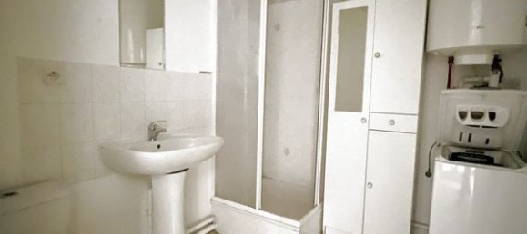 Studio in Orleans, France, Nr. 156234 4