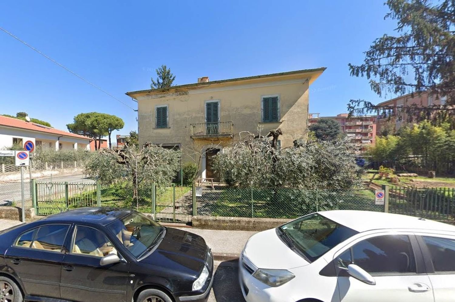 9 bedrooms Villa in Empoli, Italy No. 379050