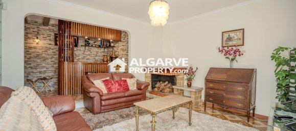 4 Schlafzimmer Villa in Quarteira, Portugal, Nr. 100470 30