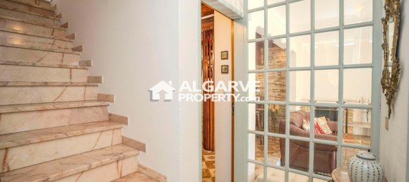 4 Schlafzimmer Villa in Quarteira, Portugal, Nr. 100470 26