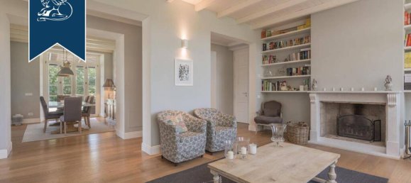 5 bedrooms Villa in Riparbella, Italy No. 320298 11