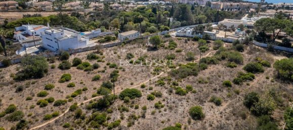 Terreno en Luz, Portugal 360 m² No. 121835 14