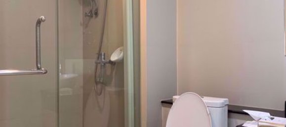 3 bedrooms Condo in Khlong Toei, Thailand No. 4533 10