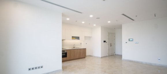 3 bedrooms Apartment in District 1, Vietnam No. 18380 10