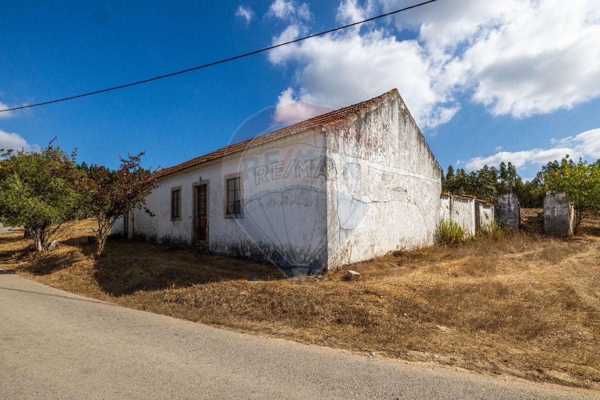 4 bedrooms House in Rio Maior, Portugal No. 30631