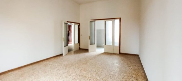 5غرفة شقة في Montevarchi, Italy رقم 145583 5