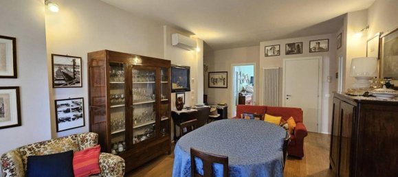 Apartamento de 3 habitaciónes en Guastalla, Italy No. 37574 23