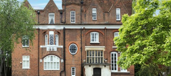 3 bedrooms Apartment in London, United Kingdom No. 5472 3