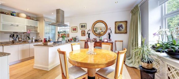 3 bedrooms Apartment in London, United Kingdom No. 5472 5