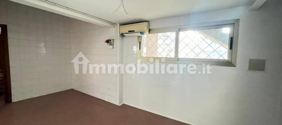 Коммерческая недвижимость с 5 комнатами в Тальо ди По, Италия № 57813 9