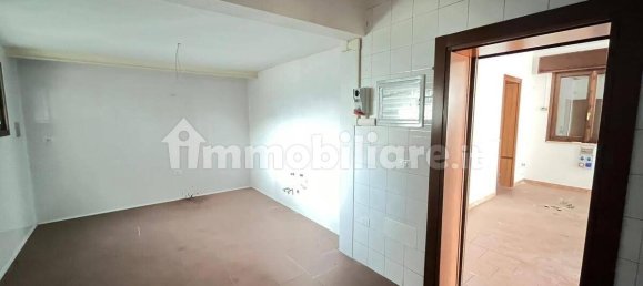 Коммерческая недвижимость с 5 комнатами в Тальо ди По, Италия № 57813 13