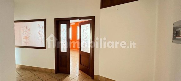 Коммерческая недвижимость с 5 комнатами в Тальо ди По, Италия № 57813 3