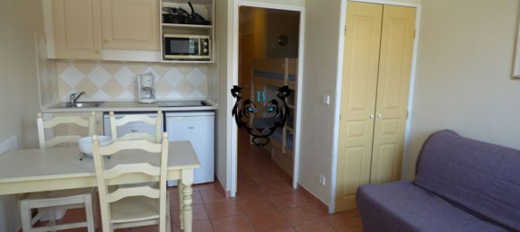 1 bedroom Apartment in Roquebrune-sur-Argens, France No. 190690 2