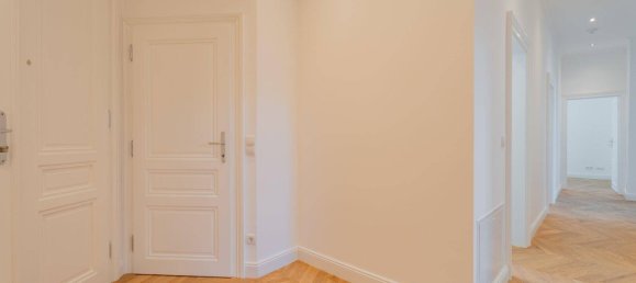 4 rooms Apartment in Mariahilf, Austria No. 126561 8