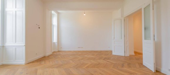 4 rooms Apartment in Mariahilf, Austria No. 126561 4