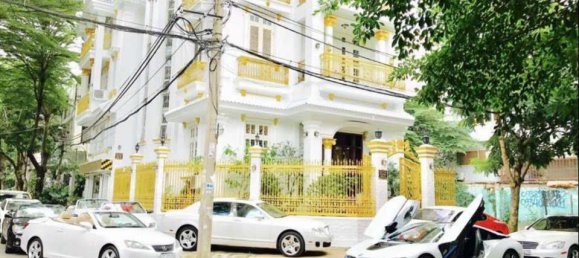 200m² Villa in Binh Chanh, Vietnam No. 15773 2