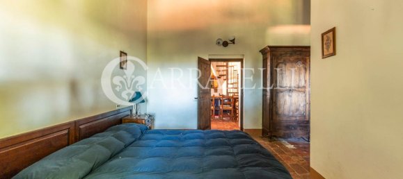 40 rooms House in Castiglione del Lago, Italy No. 5161 39