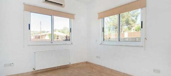 3 Schlafzimmer Villa in Souni–Zanatzia, Cyprus, Nr. 10818 8