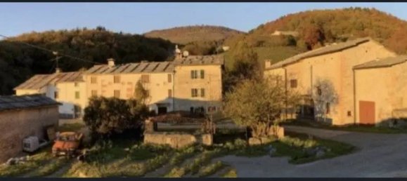 3 rooms Apartment in Erbezzo, Italy No. 82402 3