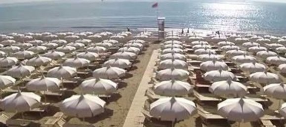 4 bedrooms Apartment in Rimini, Italy No. 332888 5