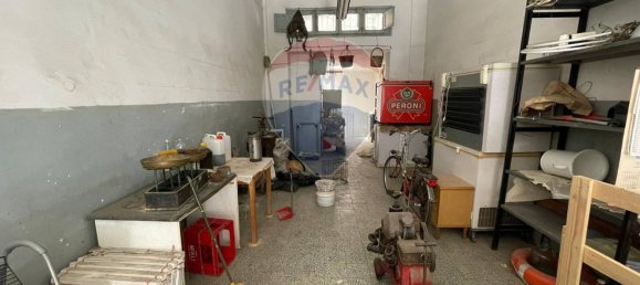 Propiedad comercial en Bari, Italy 117 m² No. 90273 10