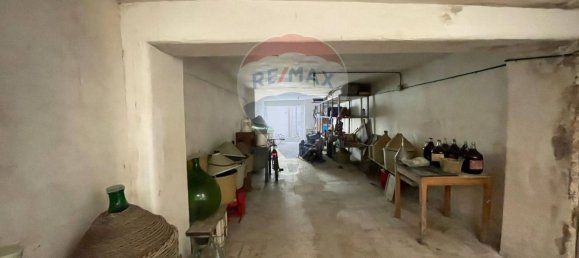 Propiedad comercial en Bari, Italy 117 m² No. 90273 3