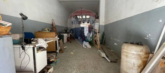 Propiedad comercial en Bari, Italy 117 m² No. 90273 11