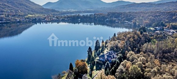 12 bedrooms Villa in Turin, Italy No. 112323 2