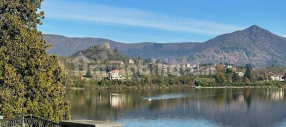 12 bedrooms Villa in Turin, Italy No. 112323 8