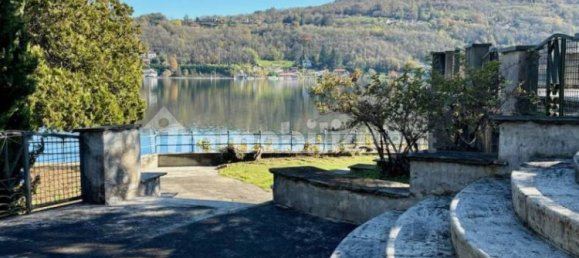 12 bedrooms Villa in Turin, Italy No. 112323 13