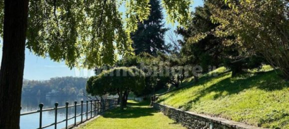 12 bedrooms Villa in Turin, Italy No. 112323 20