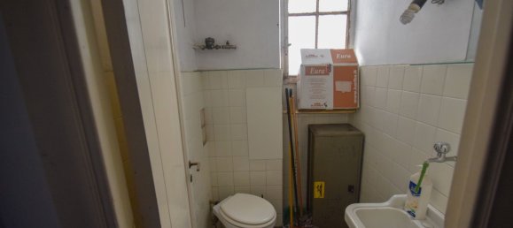 Gewerbliche Immobilie in Genoa, Italy 46m², Nr. 133164 10