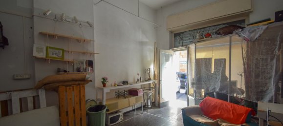 Gewerbliche Immobilie in Genoa, Italy 46m², Nr. 133164 4