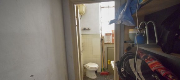 Gewerbliche Immobilie in Genoa, Italy 46m², Nr. 133164 7