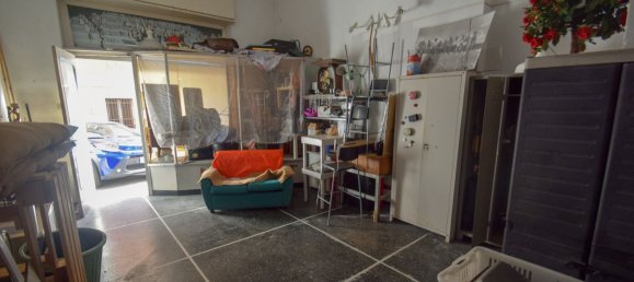 Gewerbliche Immobilie in Genoa, Italy 46m², Nr. 133164 8