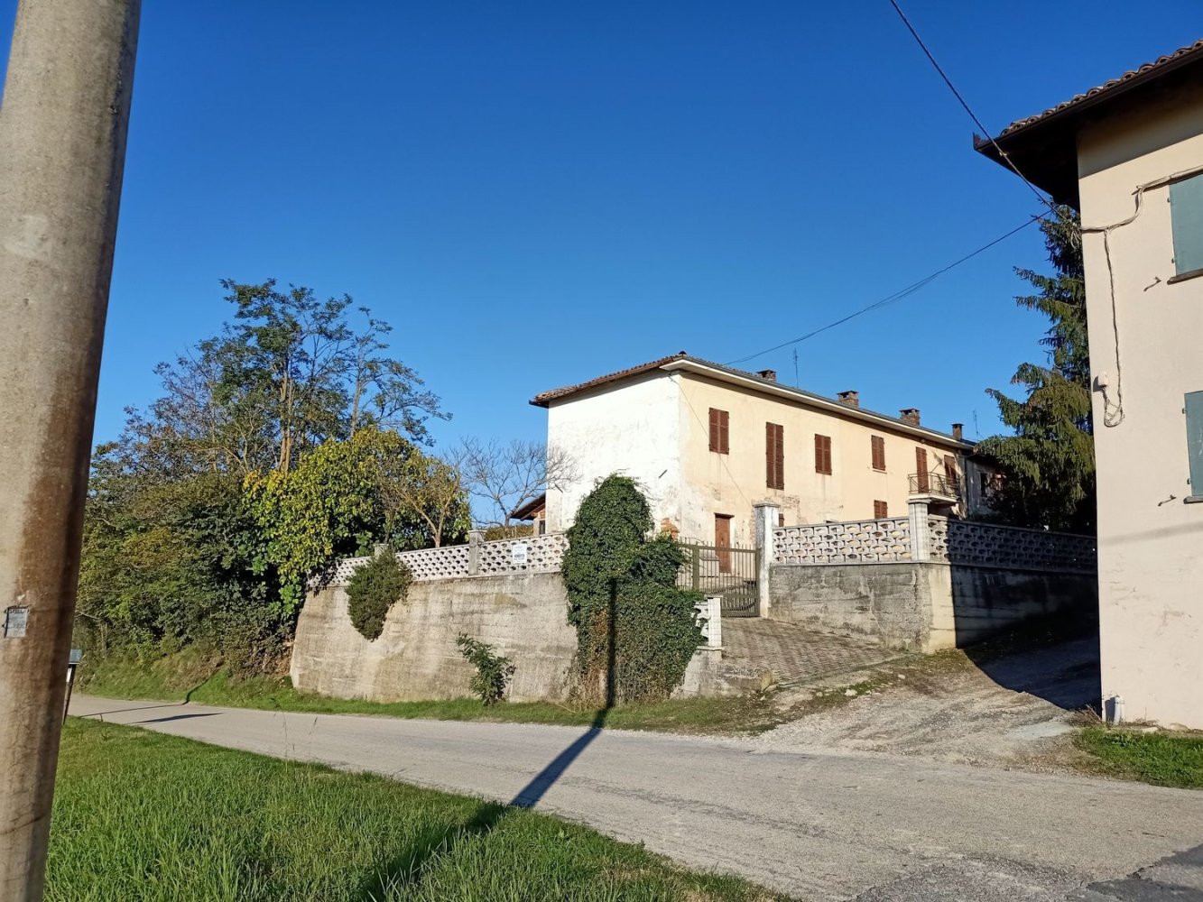 7-Zimmer Haus in Agliano Terme, Italy, Nr. 126081