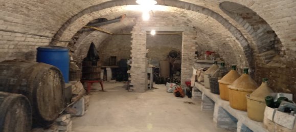 7-Zimmer Haus in Agliano Terme, Italy, Nr. 126081 12