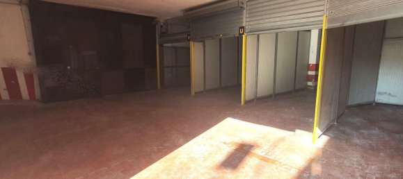 700m² Garage in Naples, Italy No. 154648 12