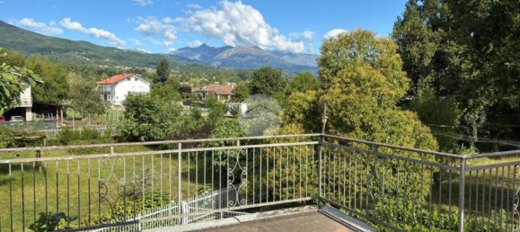 Дом с 5 комнатами в Баньоло Пьемонте, Италия № 279509 9